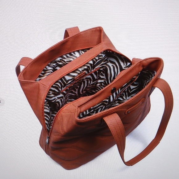 Lug Tempo Matte Luxe VL Large Tote Bag - Copper - NWT - Picture 8 of 16